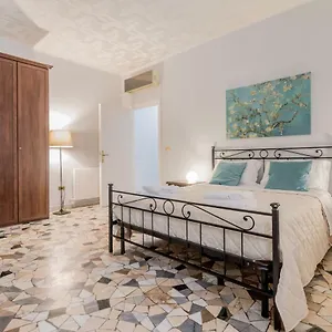  Apartamento House Grimaldi
